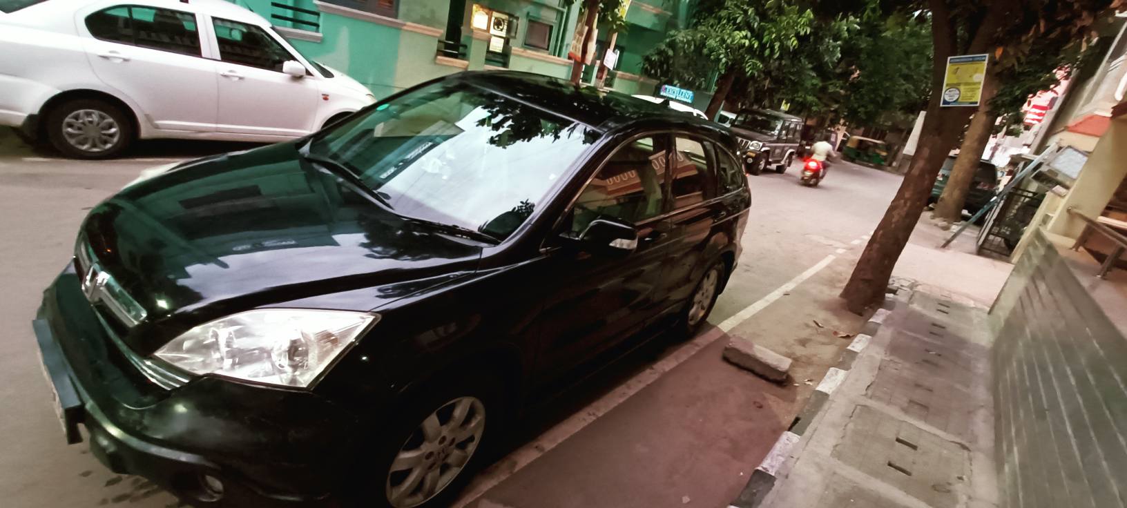 Hi iam selling Honda crv type 2 baloon shape manual petrol+CNG