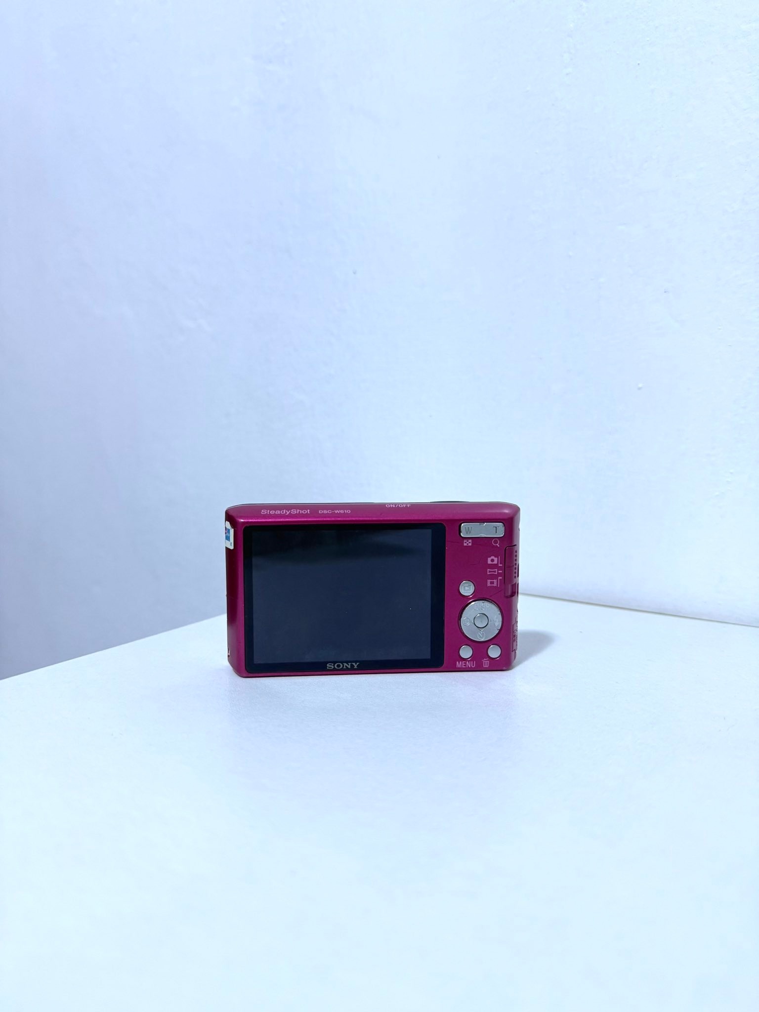 ? Sony Cybershot DSC-W530 (PINK) ?️ 5,999 Features: ⟢ 14.1 