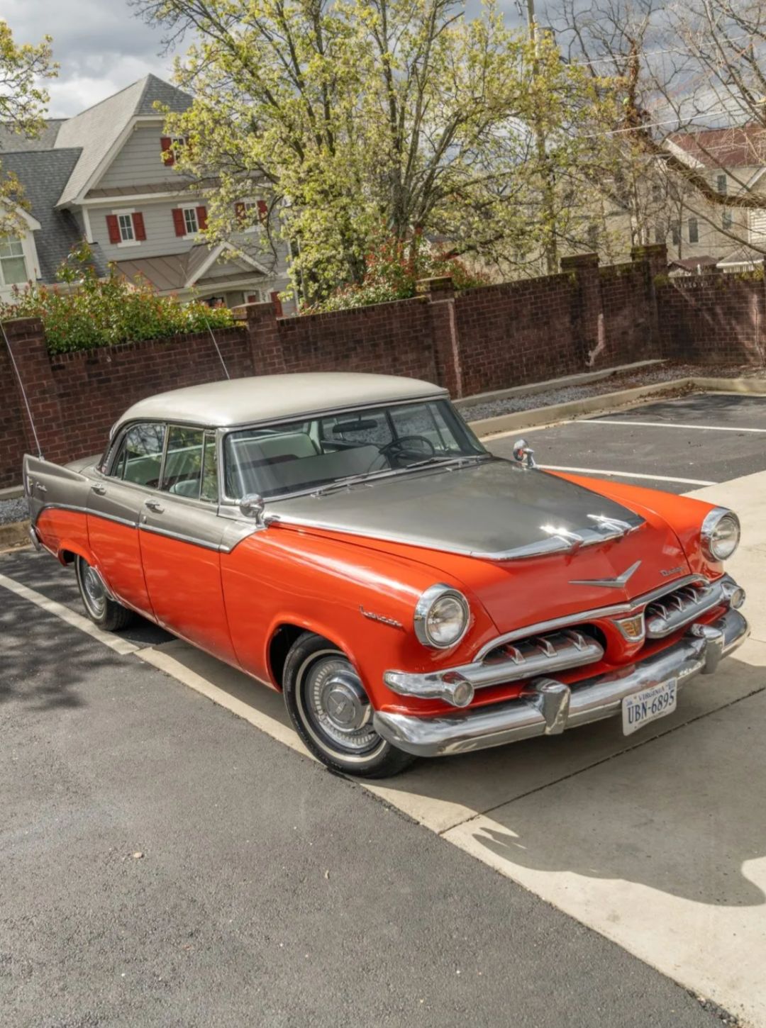 1957 Dodge custom Royal D500 with record player, rare car