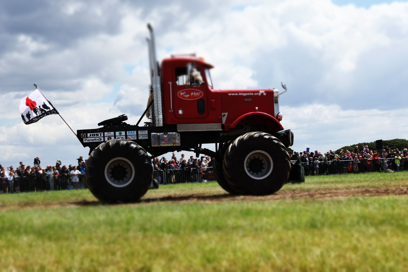 🚨 MONSTER TRUCKS ARE BACK IN 2025! 🚨... - RA Monster Events | Facebook