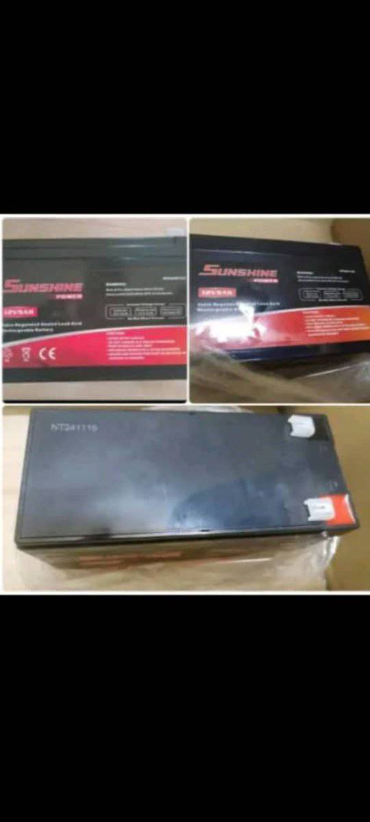 Baterias 12v/9Ah $8000 Neumaticos de moto 90/90-14 $9000 Bicimoto