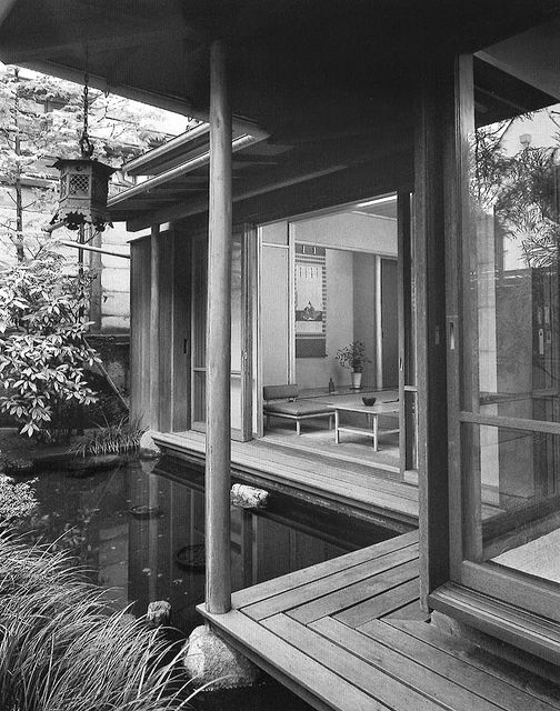1954 MoMA exhibition designed by Junzo Yoshimura