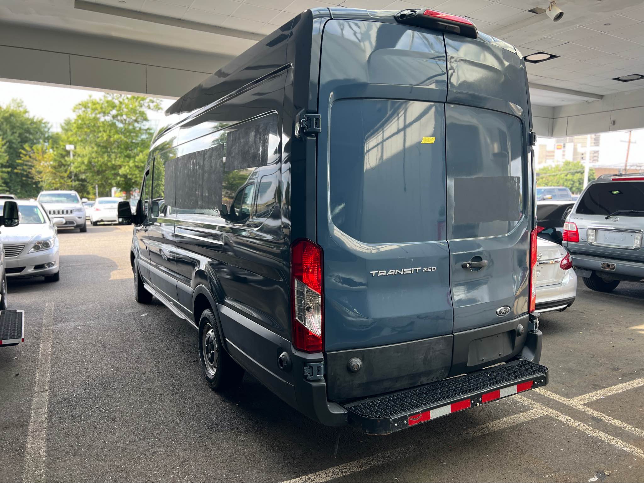 2020 Ford Transit 250 Cargo Van · Extended Length High Roof Van 3D