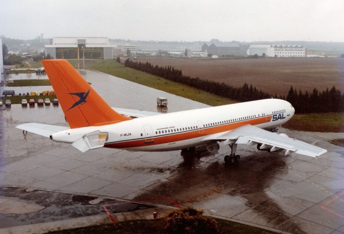 South African Airways Airbus A300 testing in France 1976