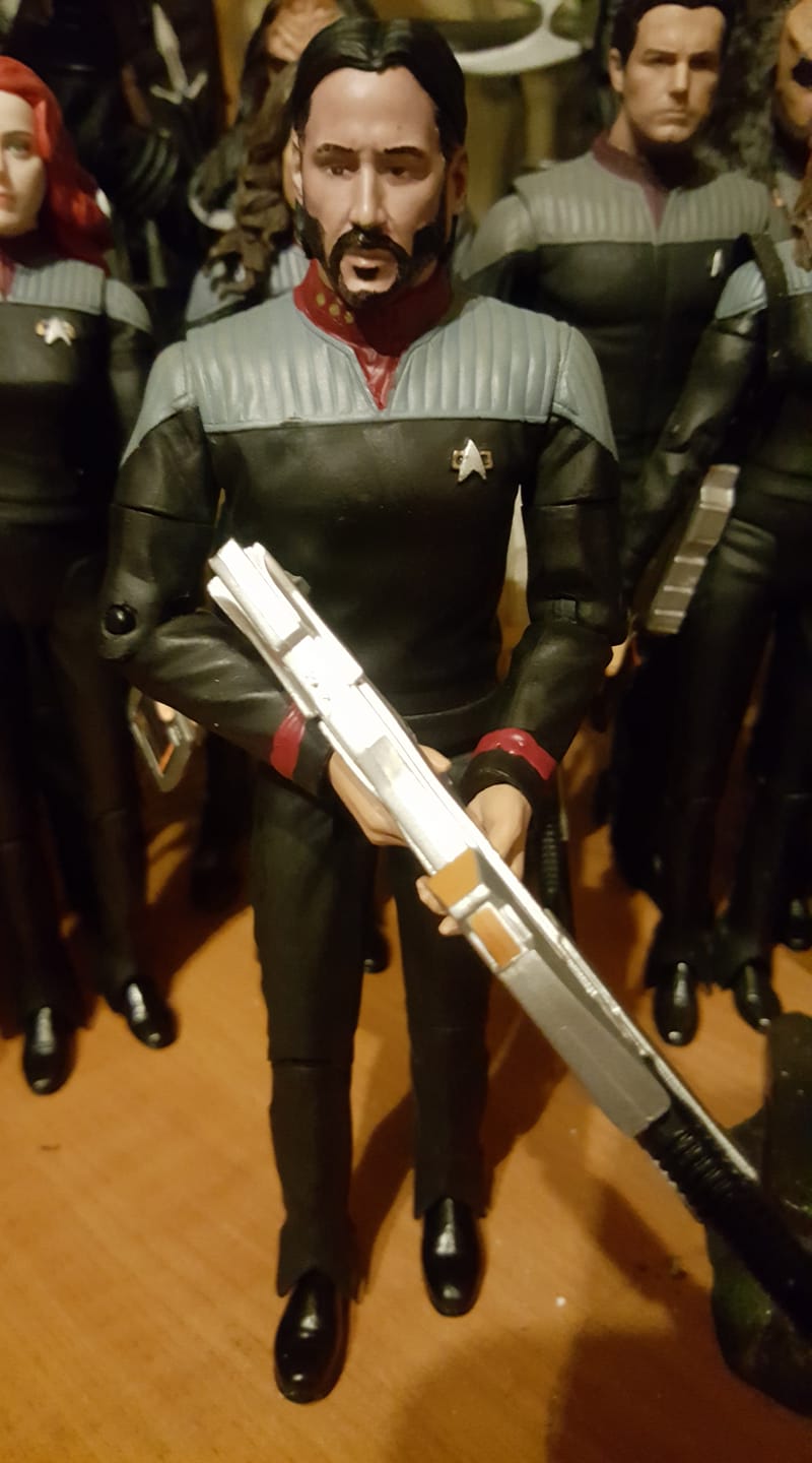 Star Trek: Ships Of The Line | Keanu Reeves is now Commander | Facebook