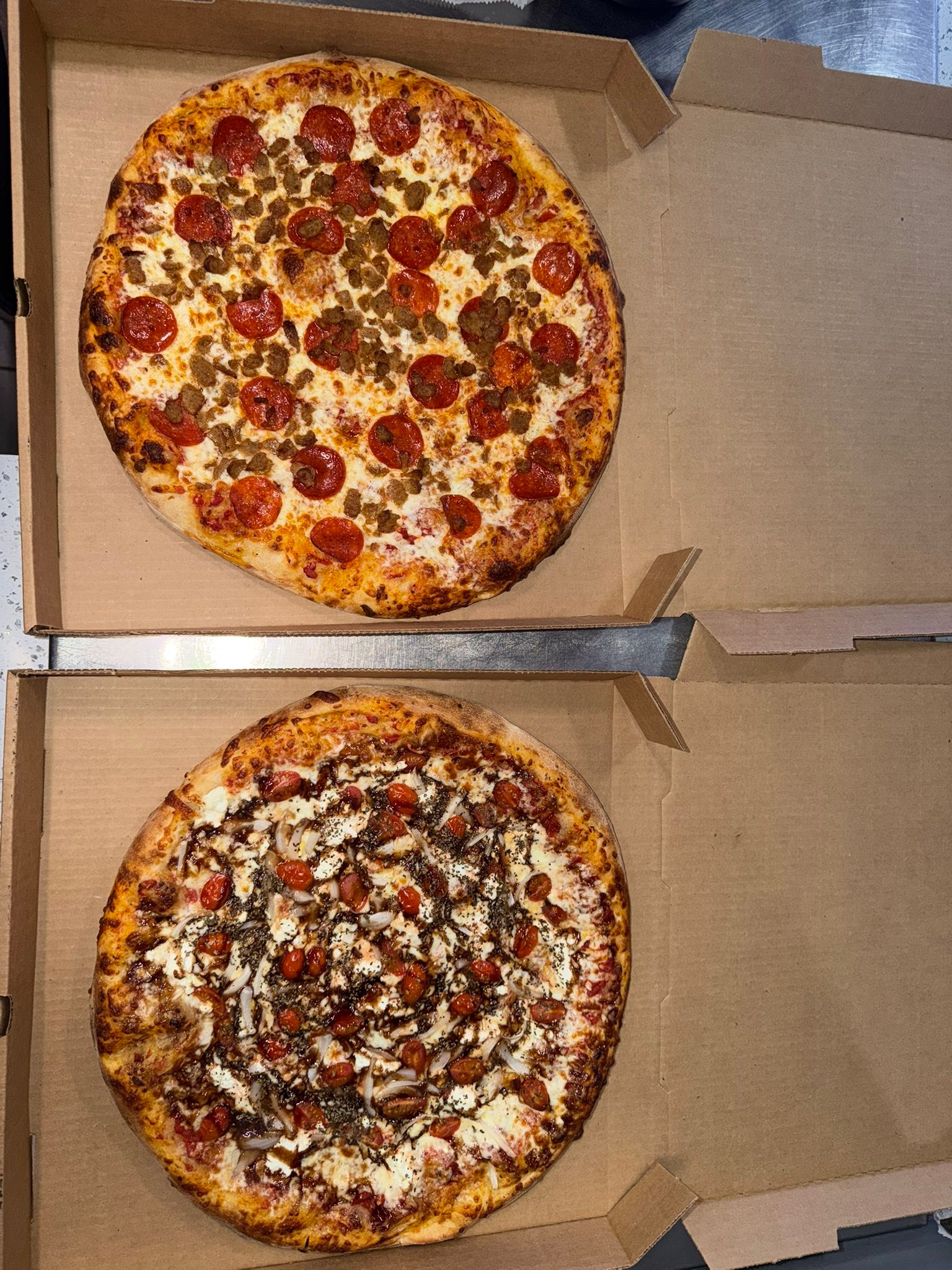 Eddy's Pizza daily lunch specials and deals