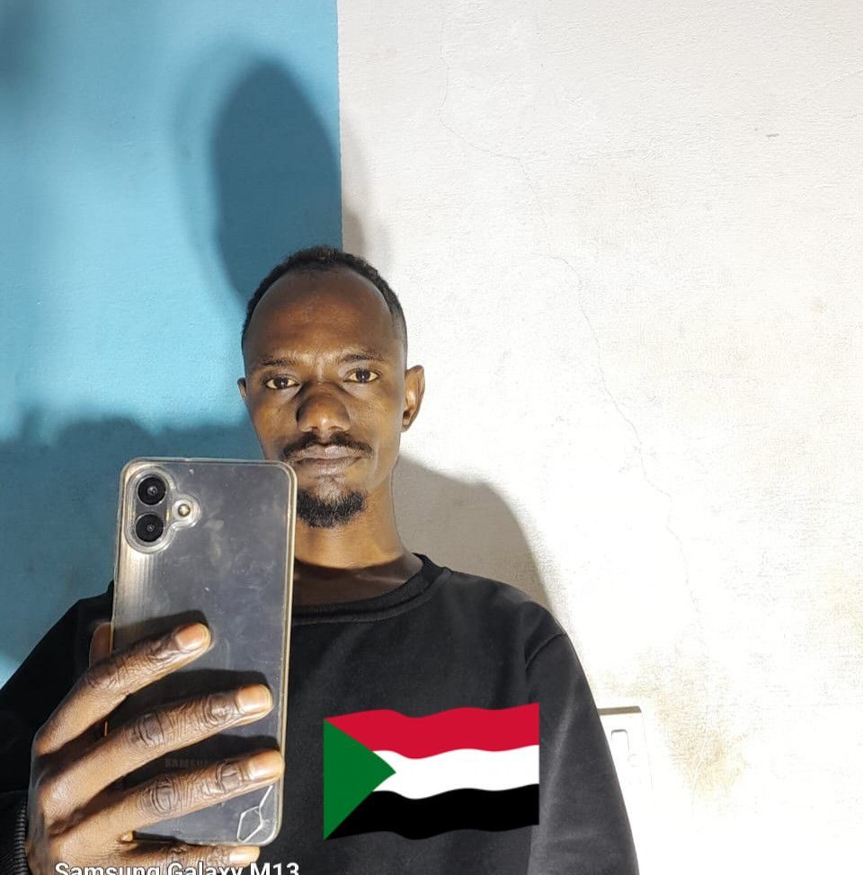 قال الاب مدرسه الاب الحياة 👑 لو دير تتكم عن الحنان الا م ) اطلع الشارع ...