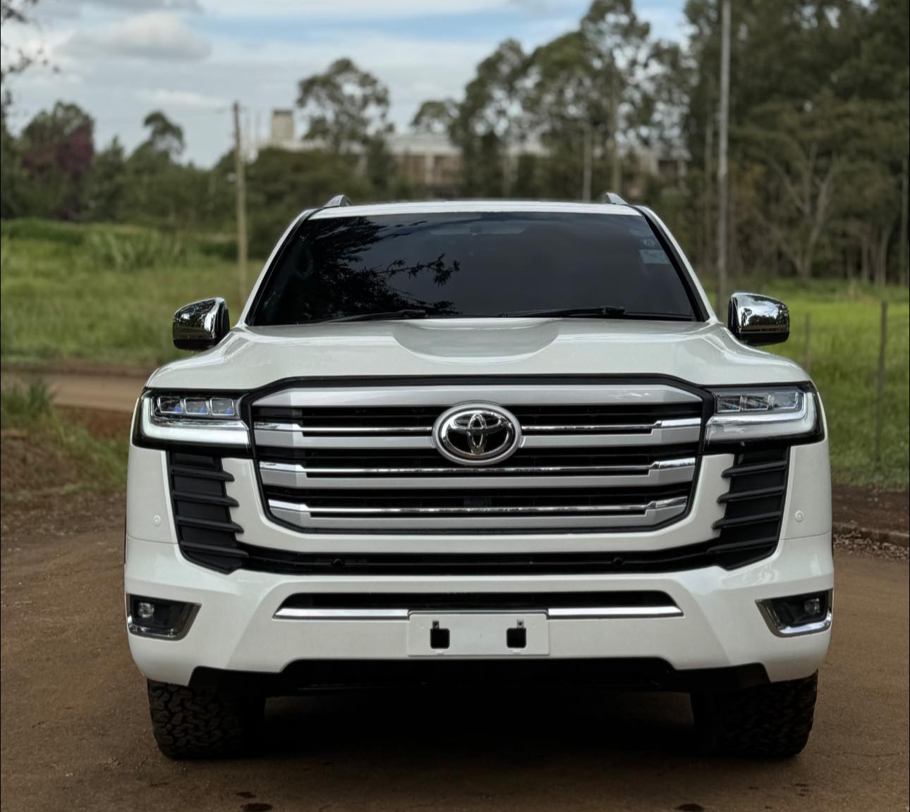 Toyota Landcruiser ZX 2013 Cooler box Bullbar Snorkel Active