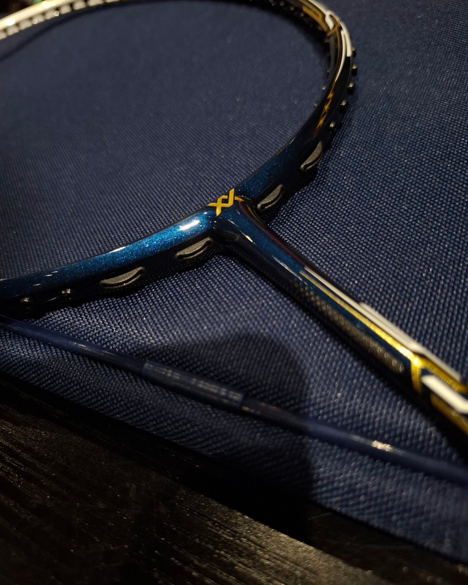 Maxx - MAXX All-New Ultimate Racket With captivating curves and a ...