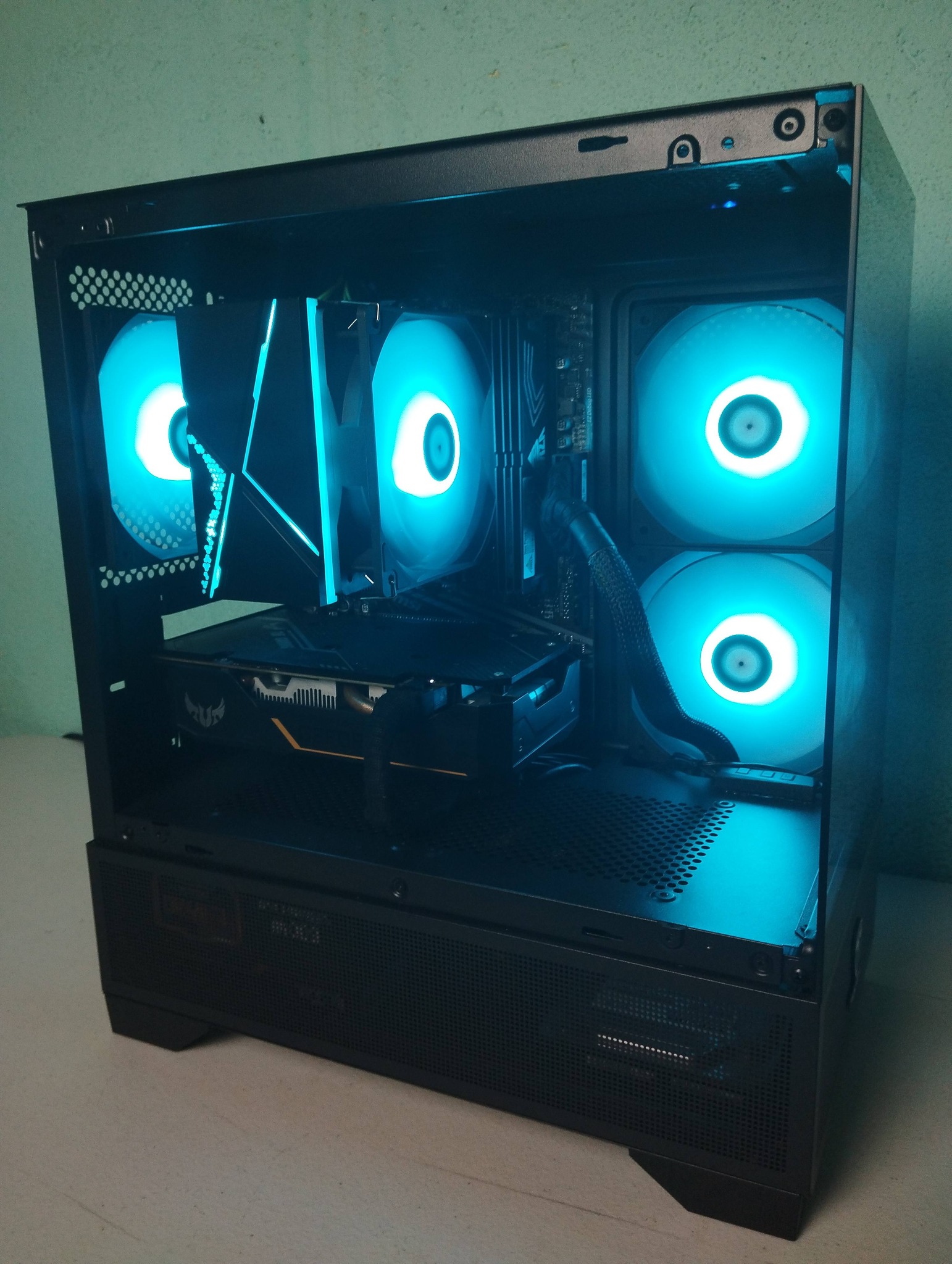 Ryzen 5 3600 Asrock b450m steel legend Vertical gpu riser Galax