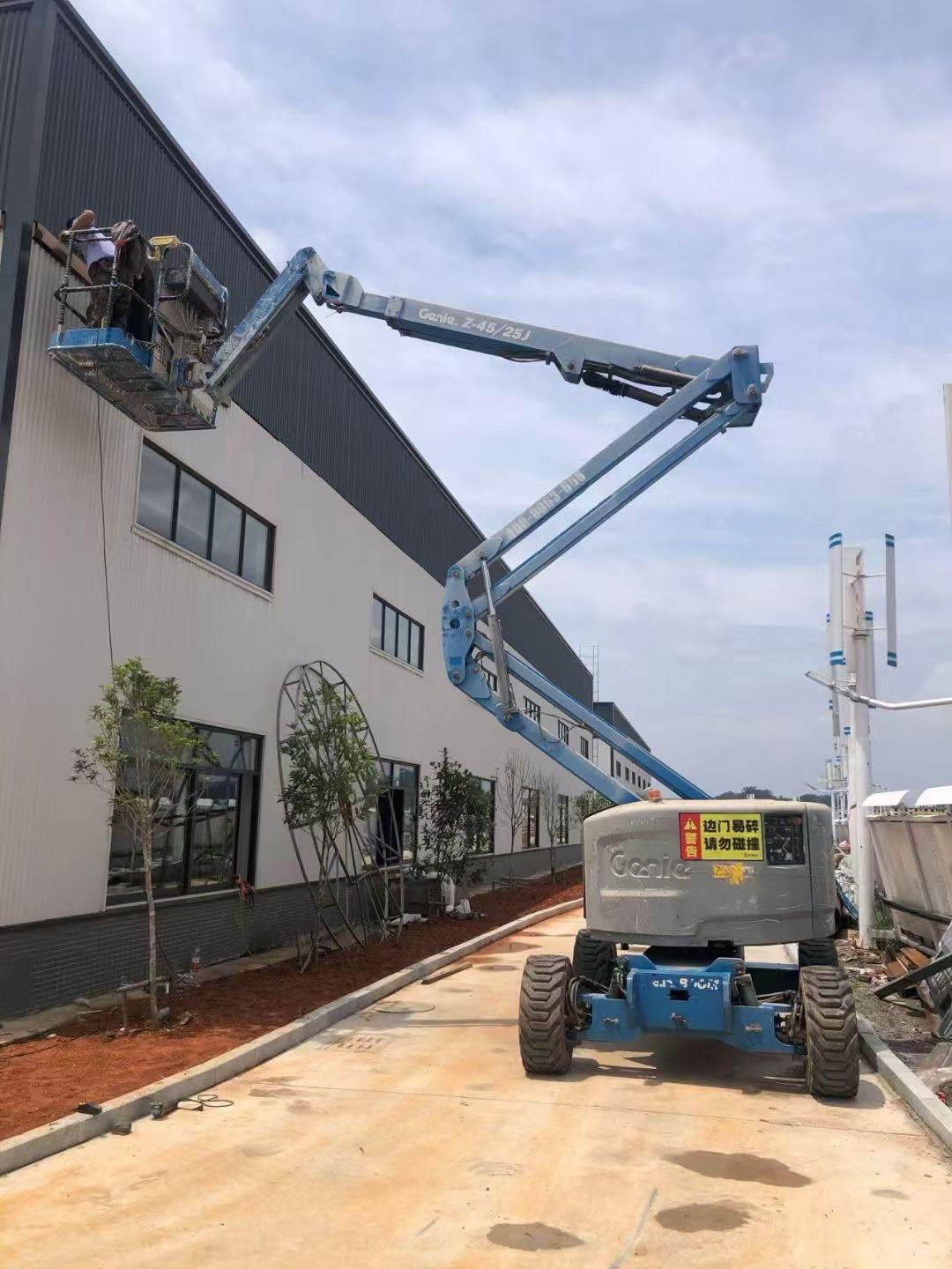 Genie SX-150 boomlift in the Philippines