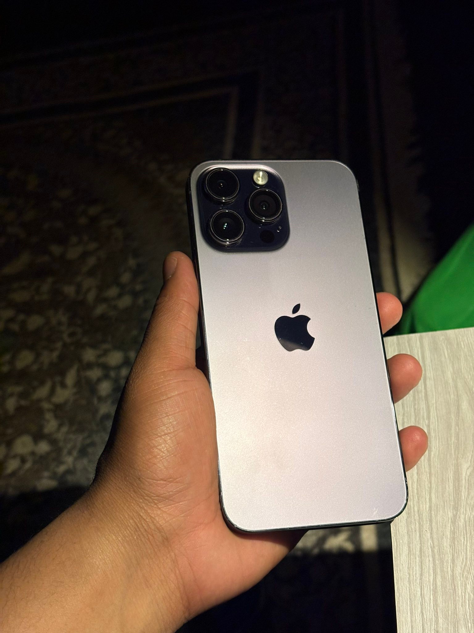 iPhone 14 Pro Max ( deep purple )