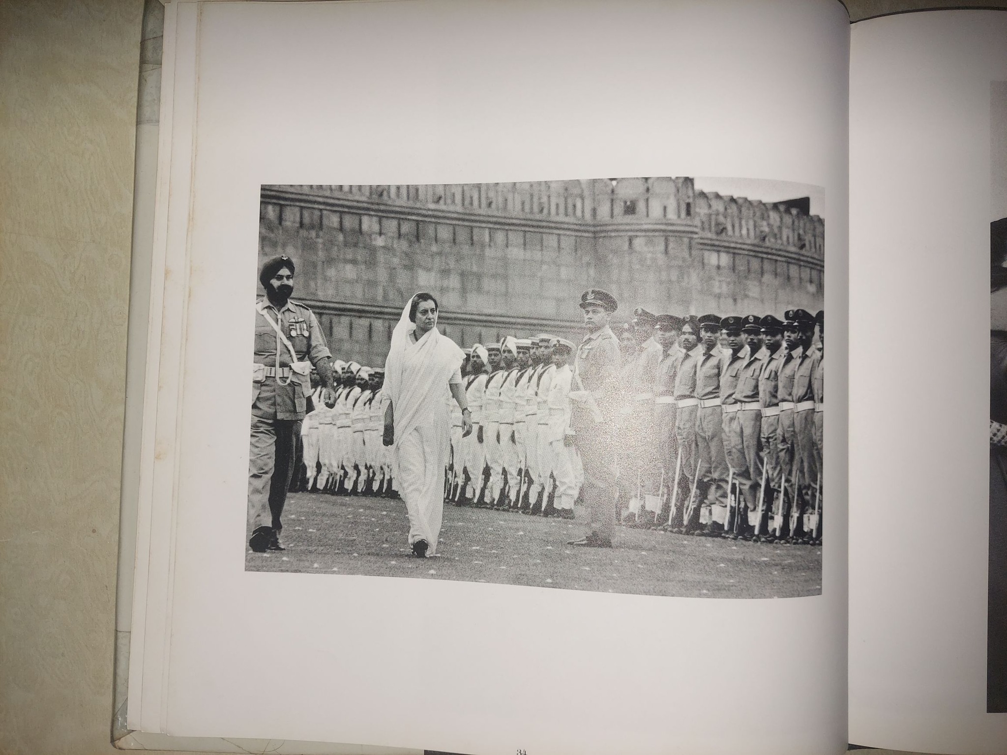 INDIRA GANDHI BY: PUPUL JAYAKAR PHOTOGRAPHS BY: RAGHU RAI