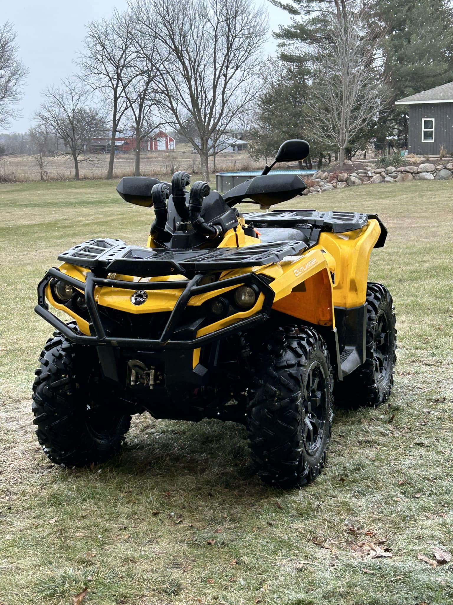 Can 30/9/14 tires fit on original Can-Am Outlander wheels?