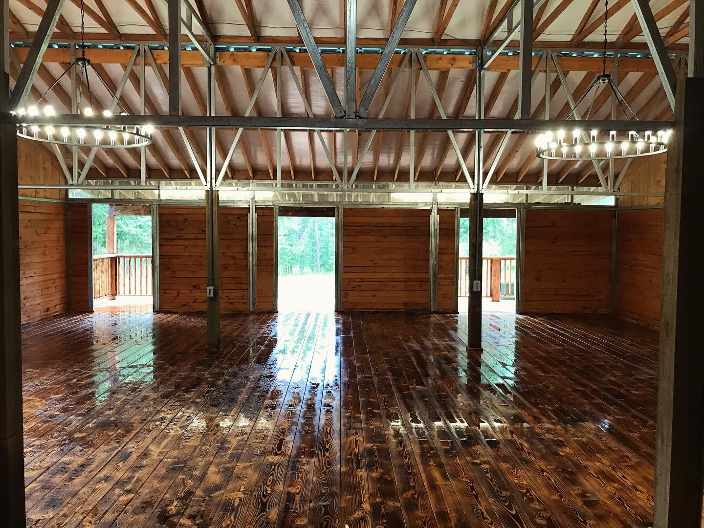 Riffle Road Ranch A Wedding Venue | Spirit Lake ID