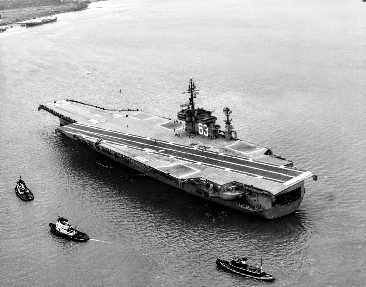 USS KITTY HAWK (CVA-63) The start of her shakedown cruise, 25