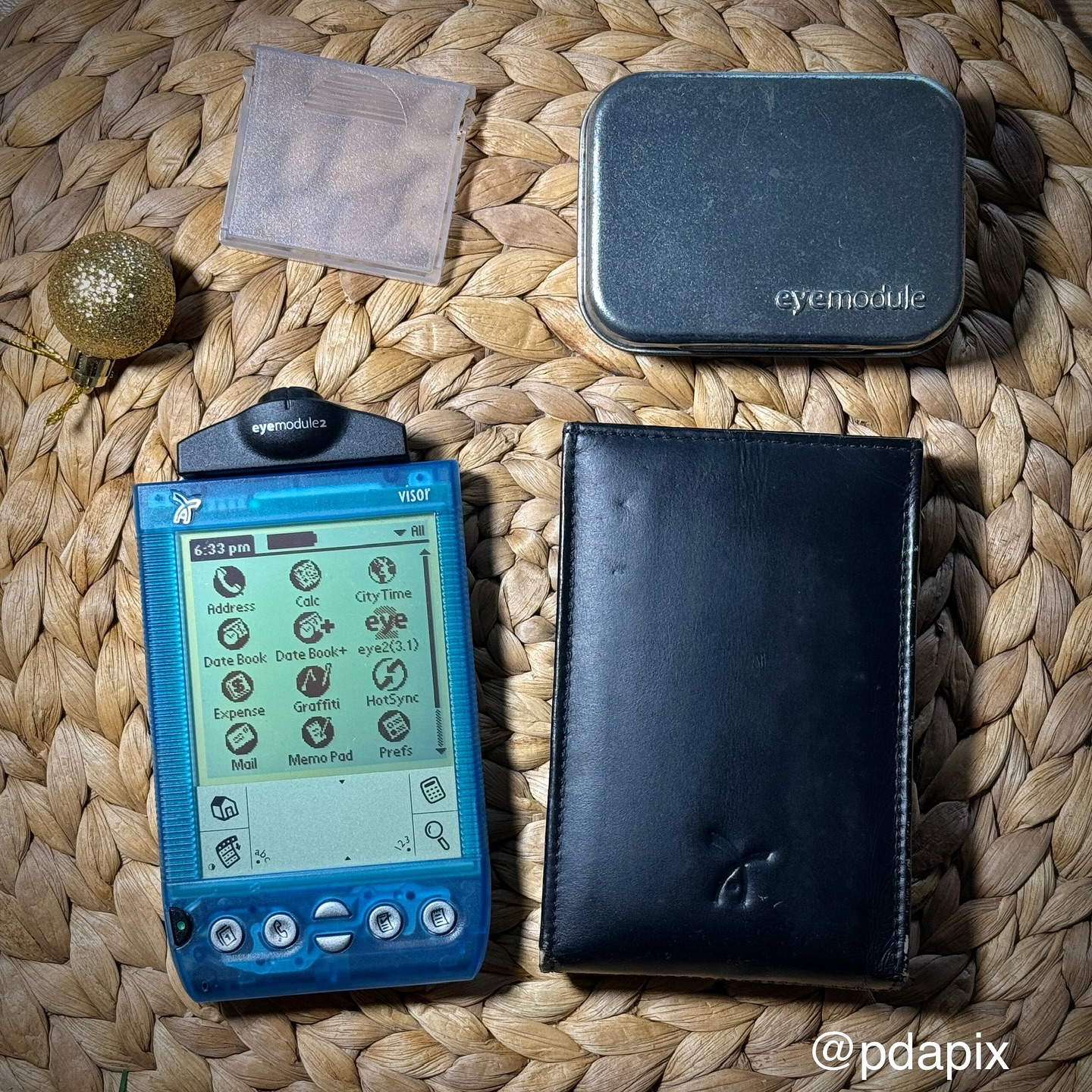 Early Palm OS photography with Handspring Visor Edge