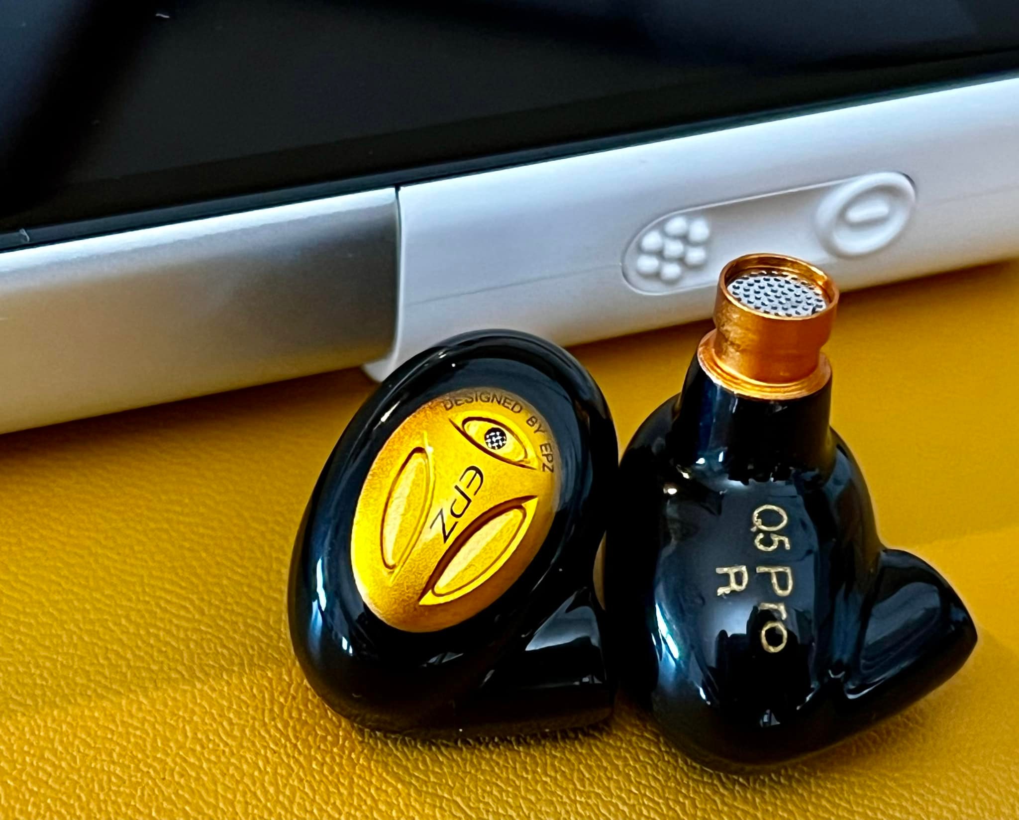 EPZ 530 Pro IEM review: mature sound with high-end quality
