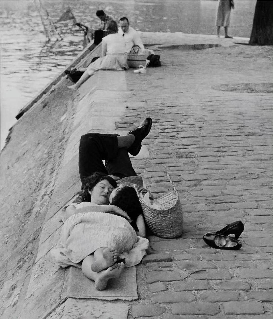 Henri Cartier-Bresson's 'America in Passing' captures mid-century