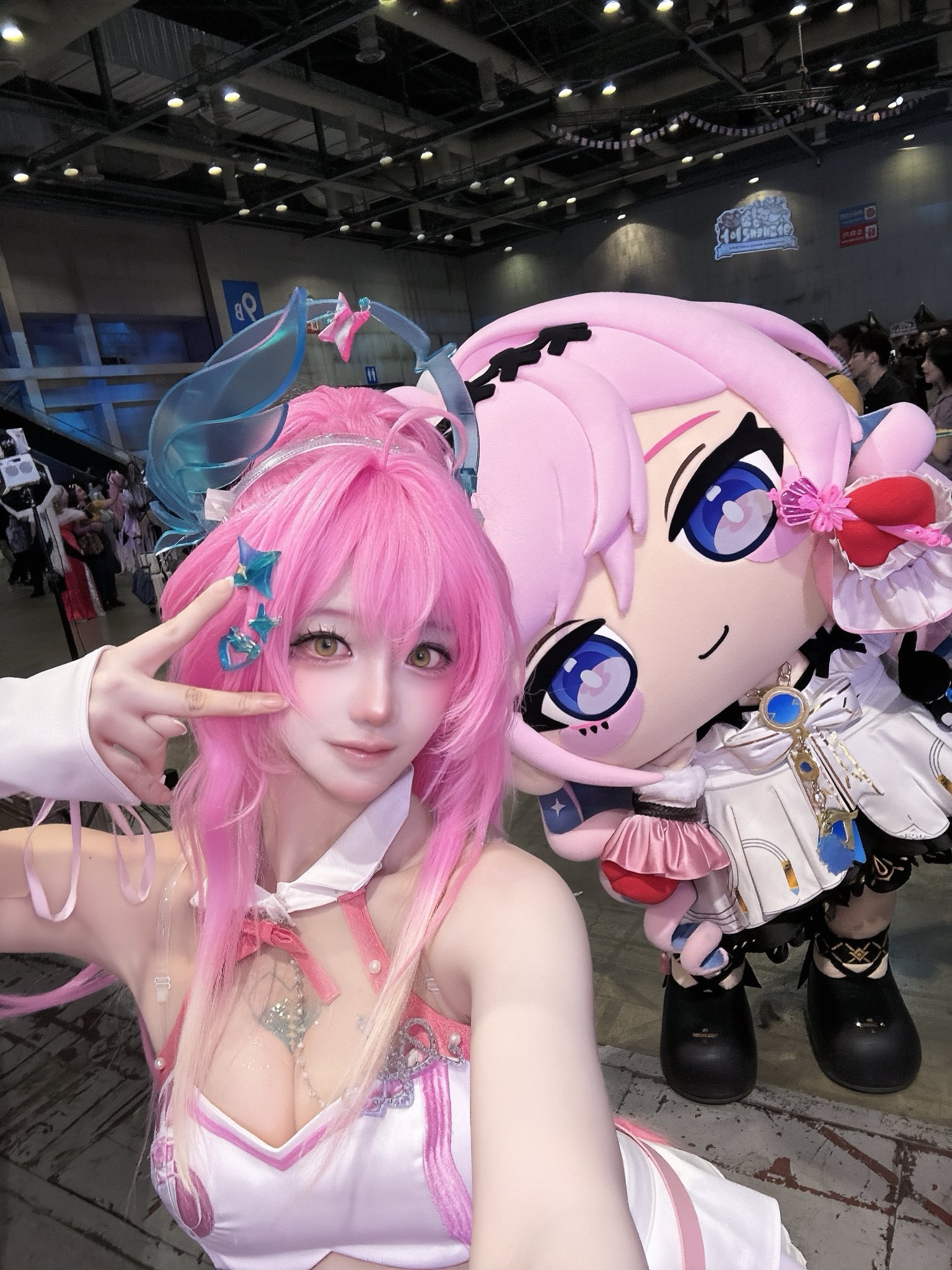 Ren A - Ren A added a new photo.
