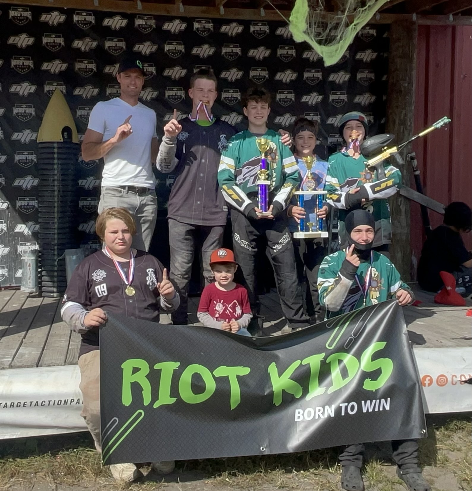 RIOT KIDS
