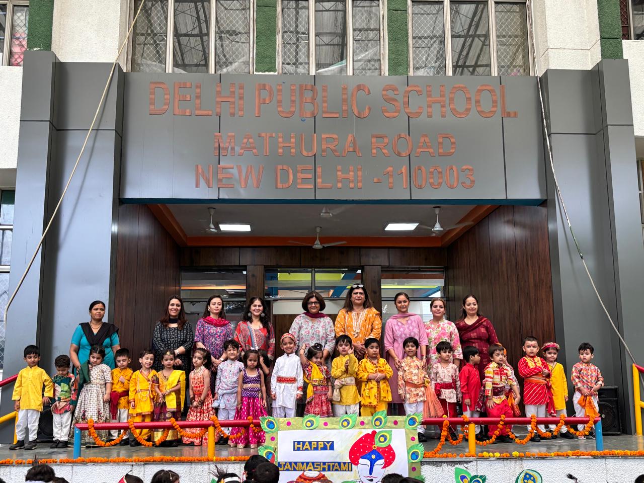 DPS Mathura Road Junior School | Delhi