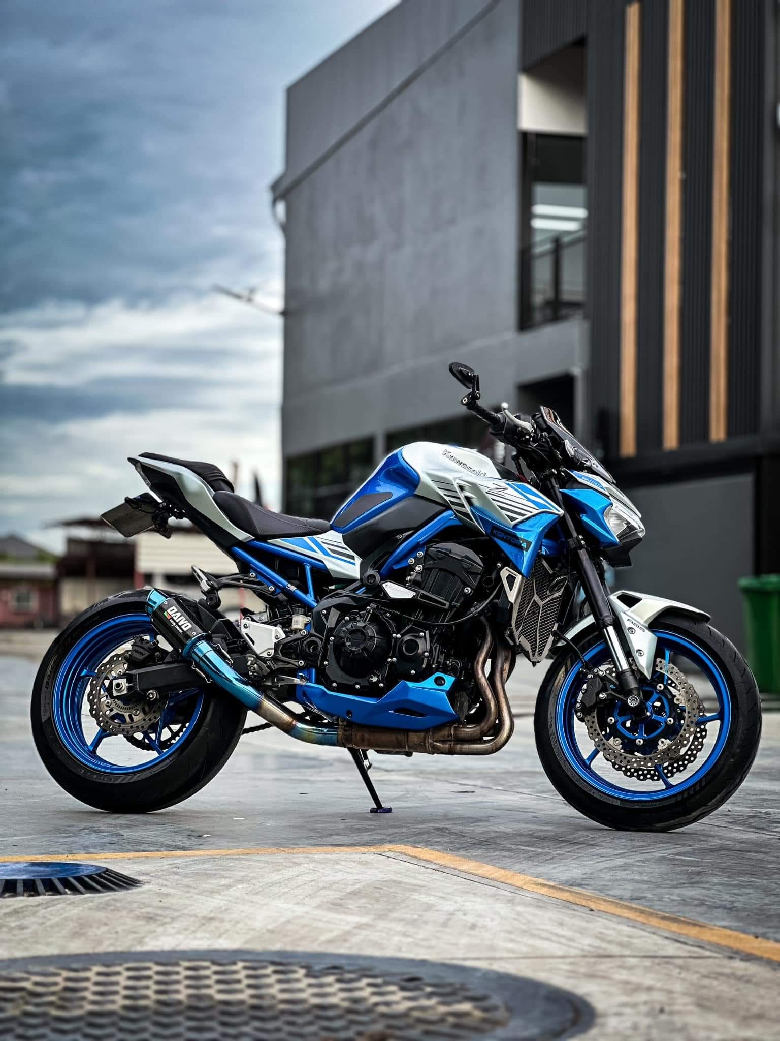 Kawasaki Z900 . . . #Honda #Kawazaki #Ducati #Yamaha #Suzuki
