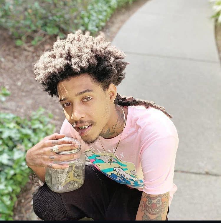 Devante Veli