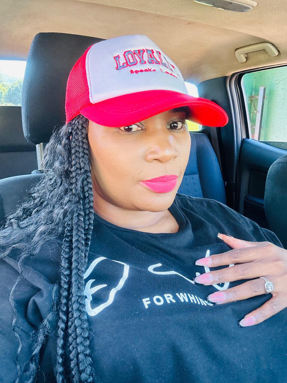 Lilflex - The women behind me 🥺 ️ Love you mom 😍 | Facebook
