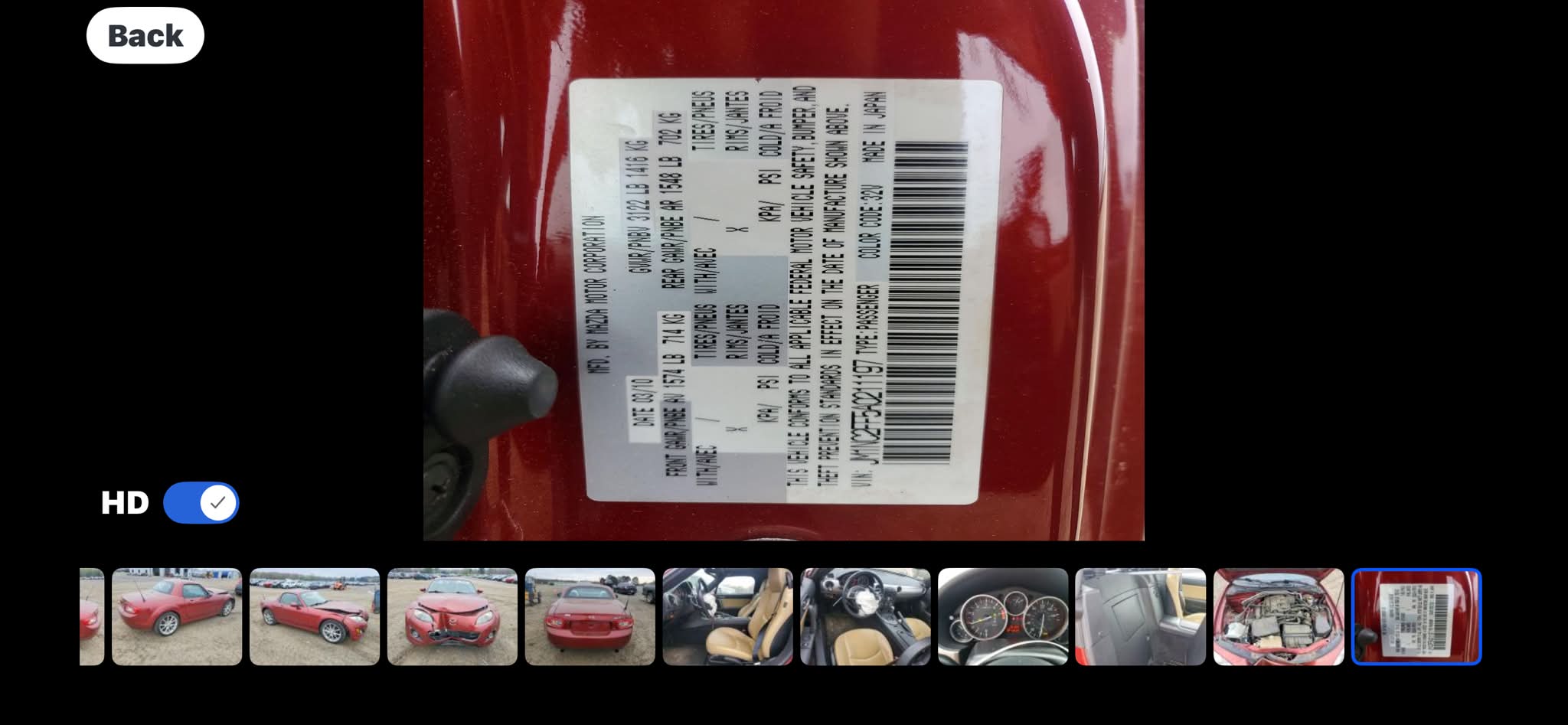 How to identify Mazda MX-5 NC trim level with chrome door handles