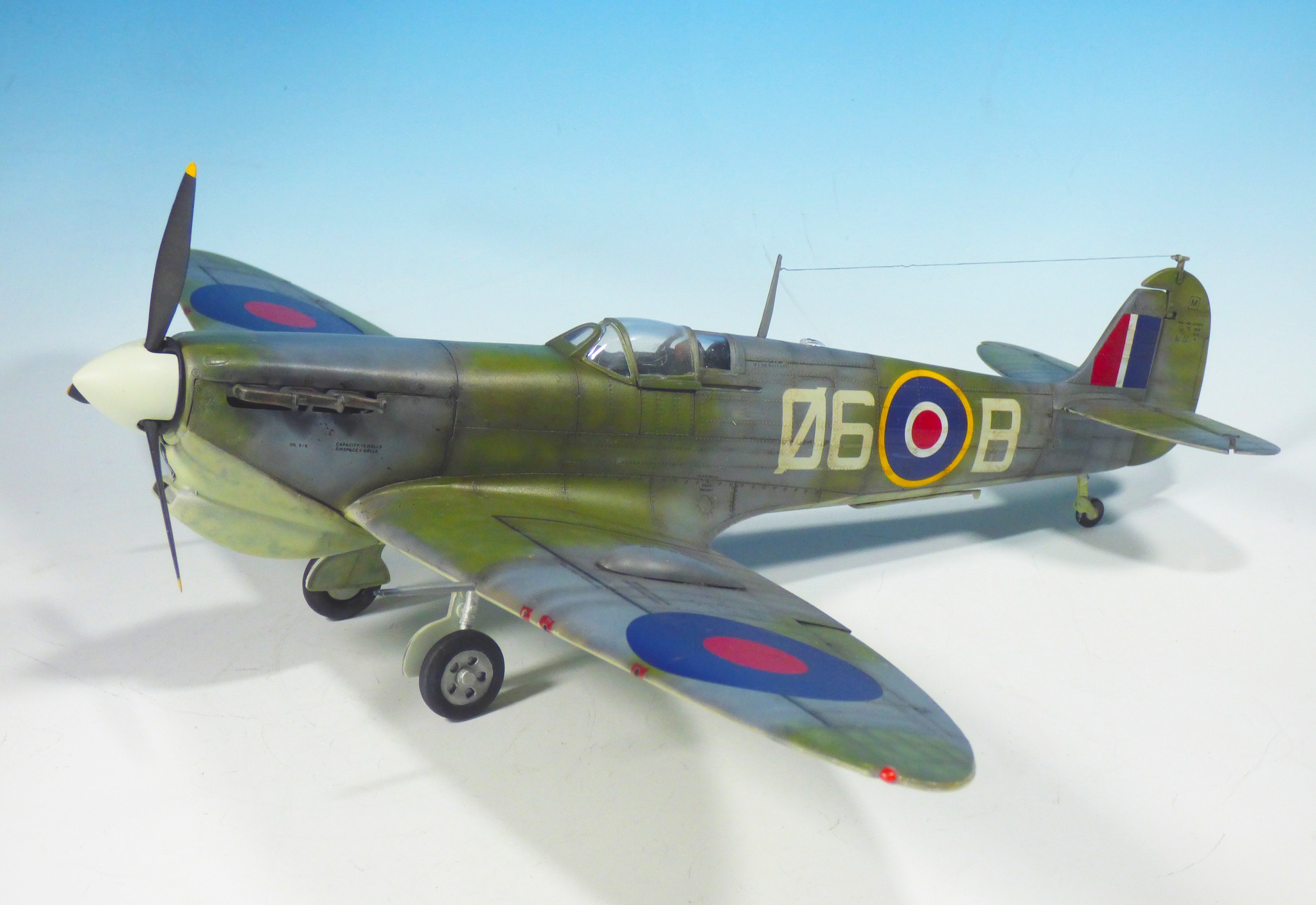 Revelle 1/32 Seafire 1B model