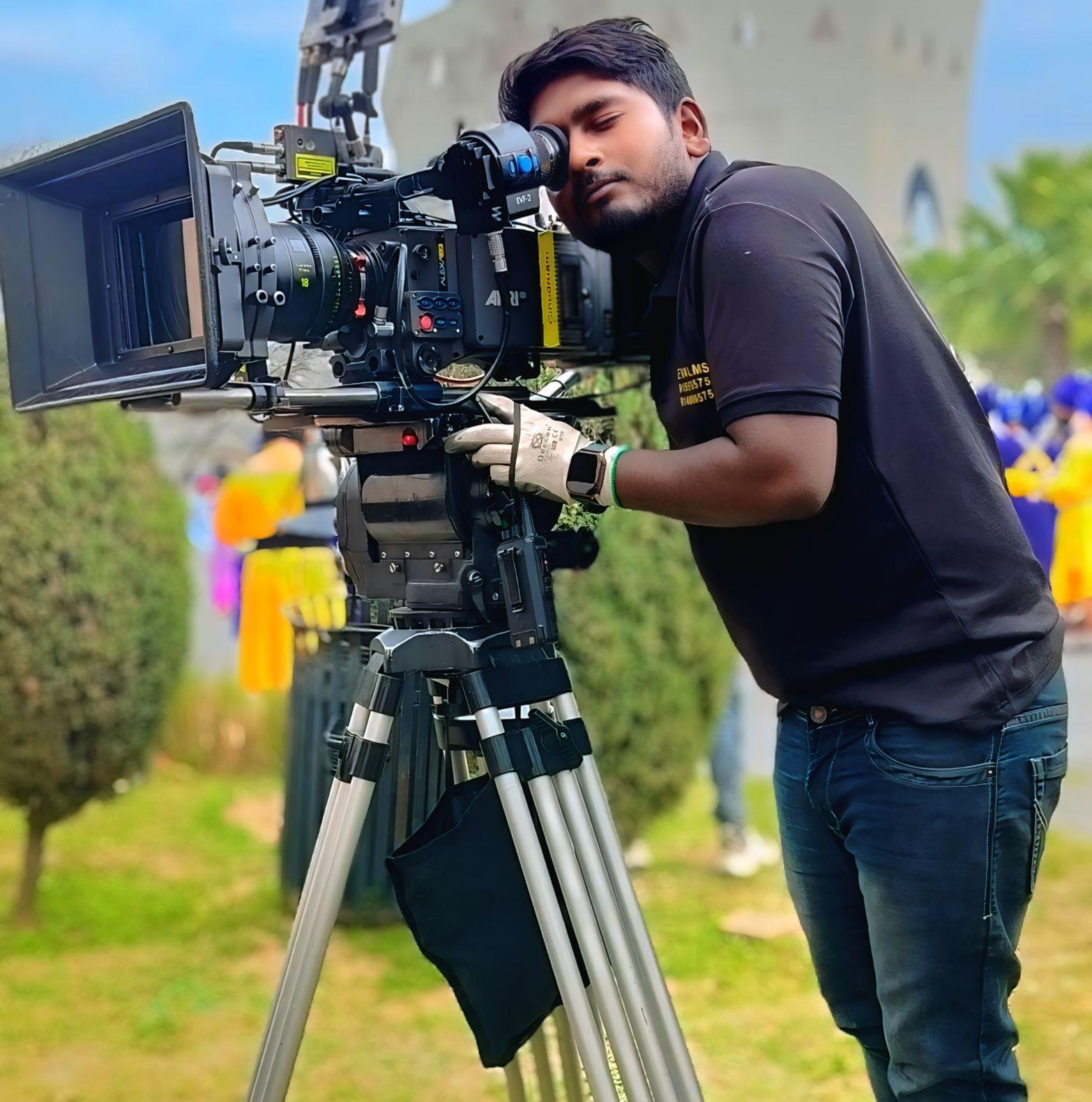 Beeru Filmy Duniya