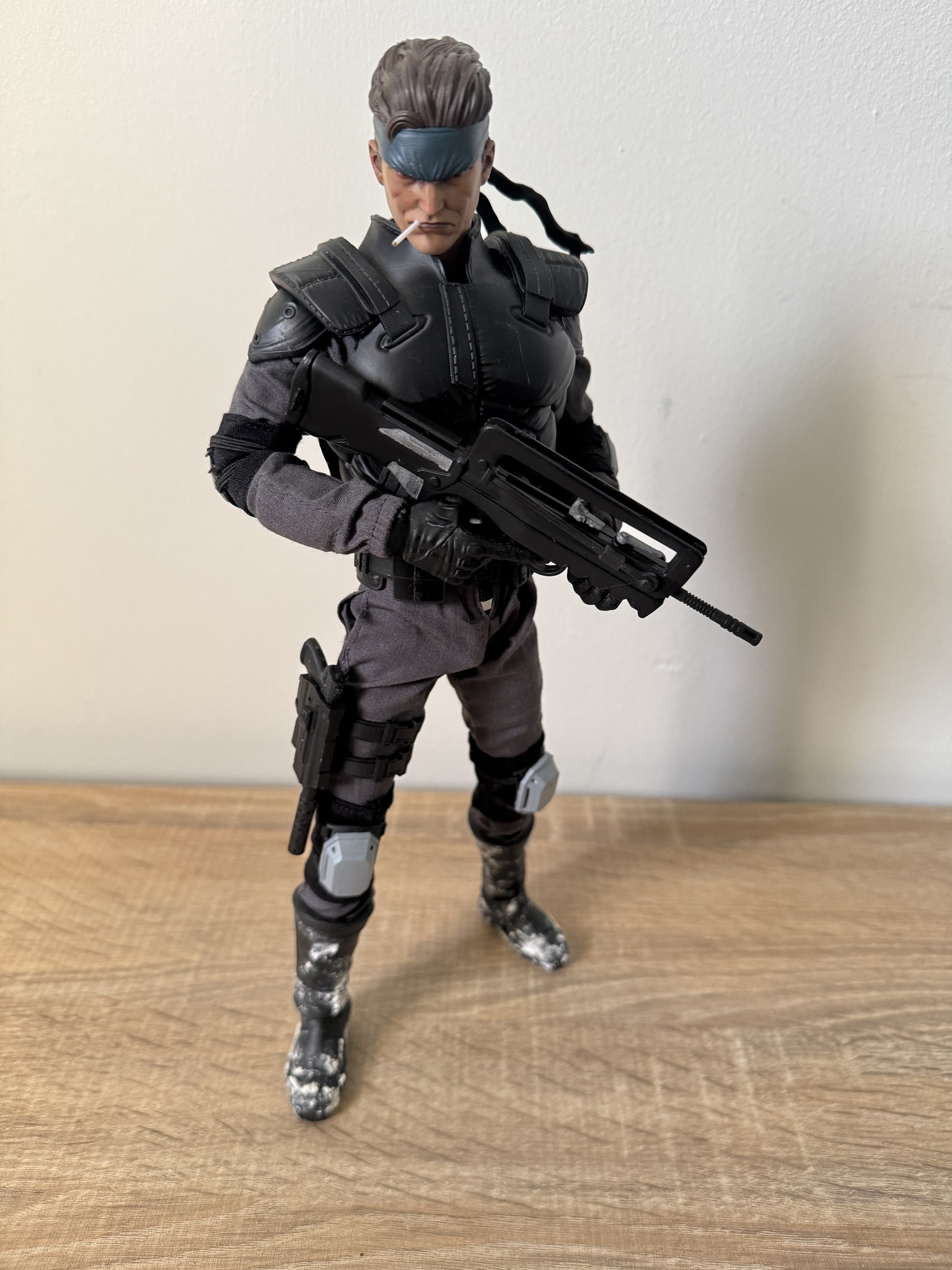 WJL Toys - Disguiser (Snake MGS) escala 1/6