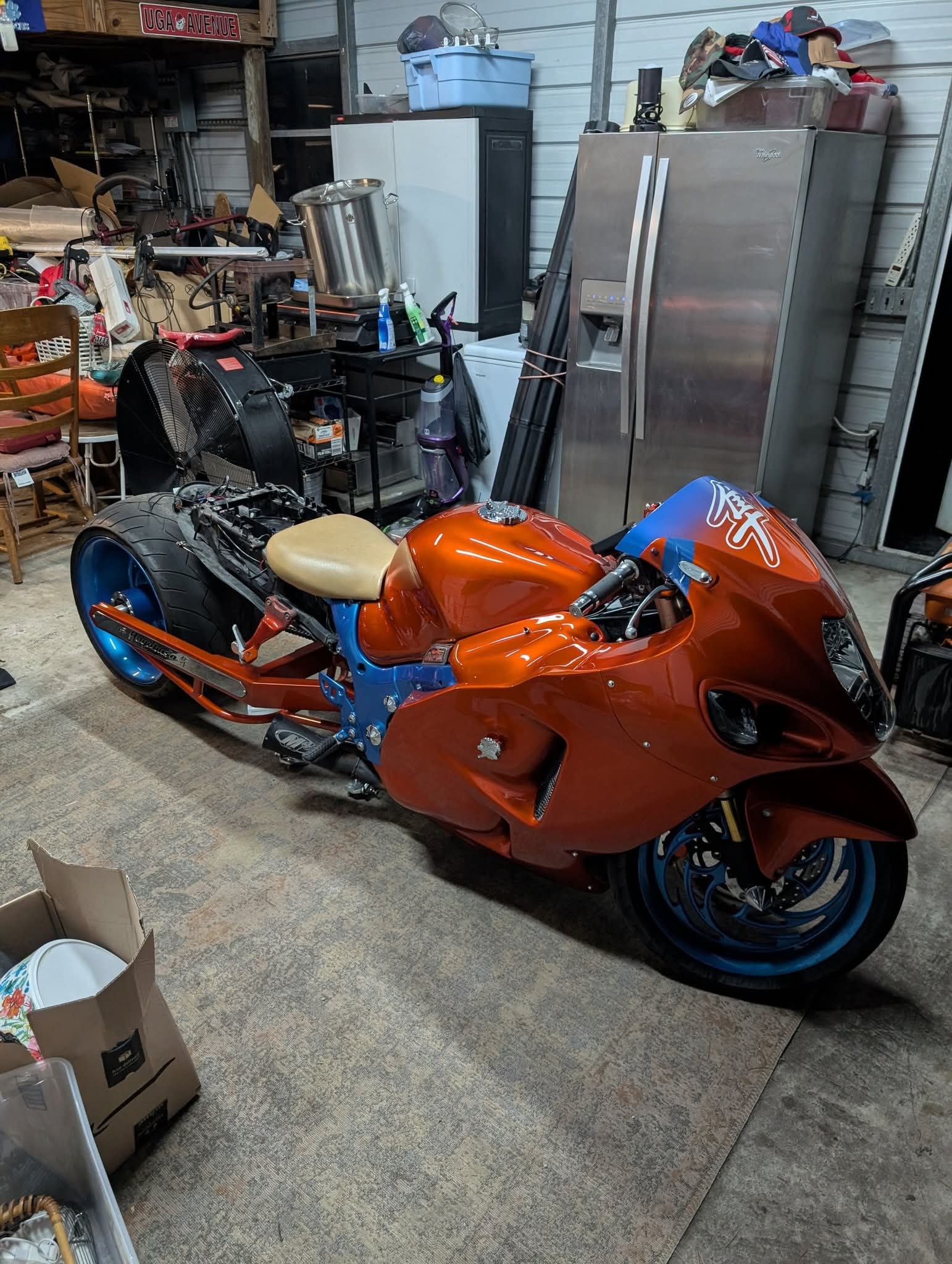 Hayabusa 1300 superbike