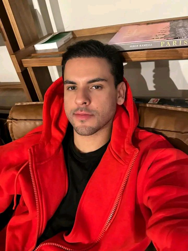 Hello everyone, my name is Luca, I'm single, 38 years old, from