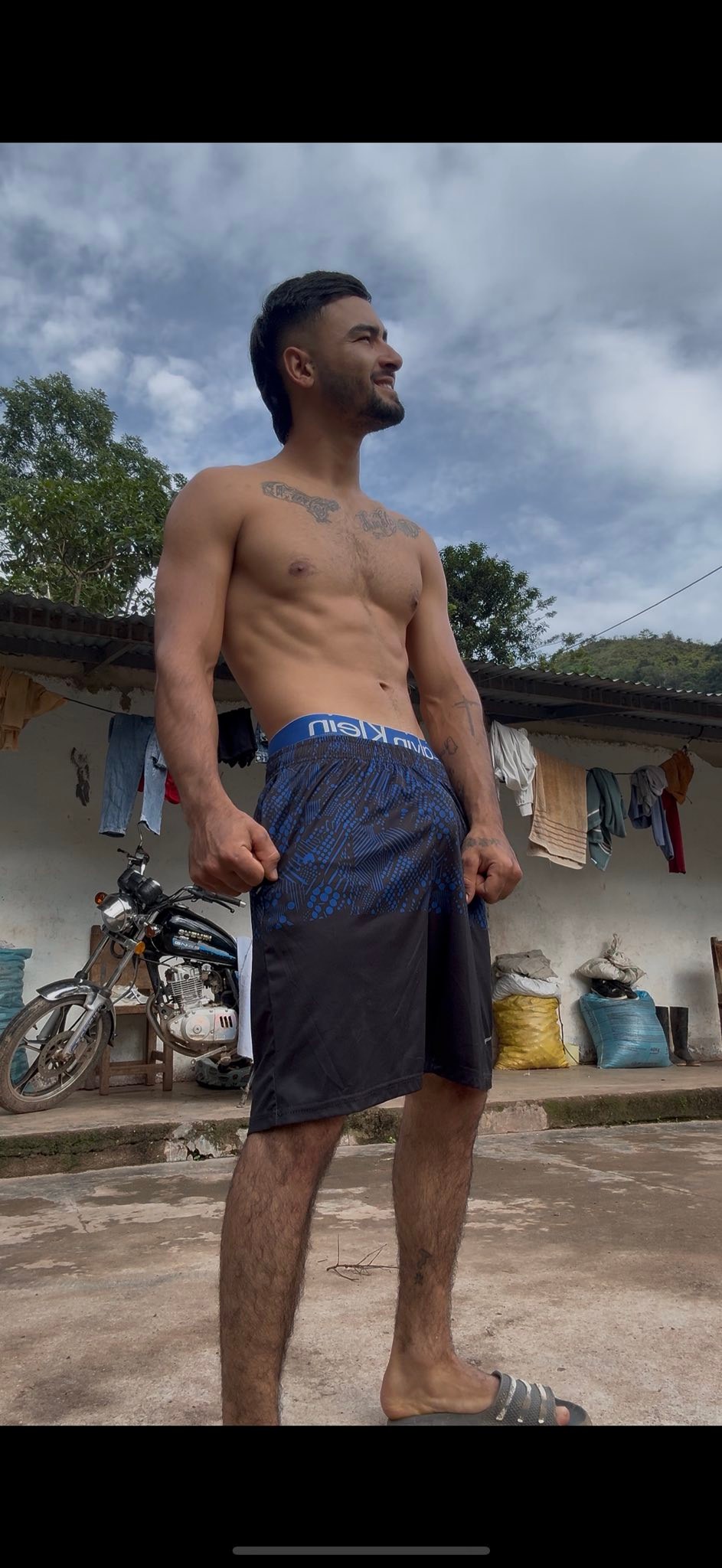 El rrusti - El rrusti added a new photo.