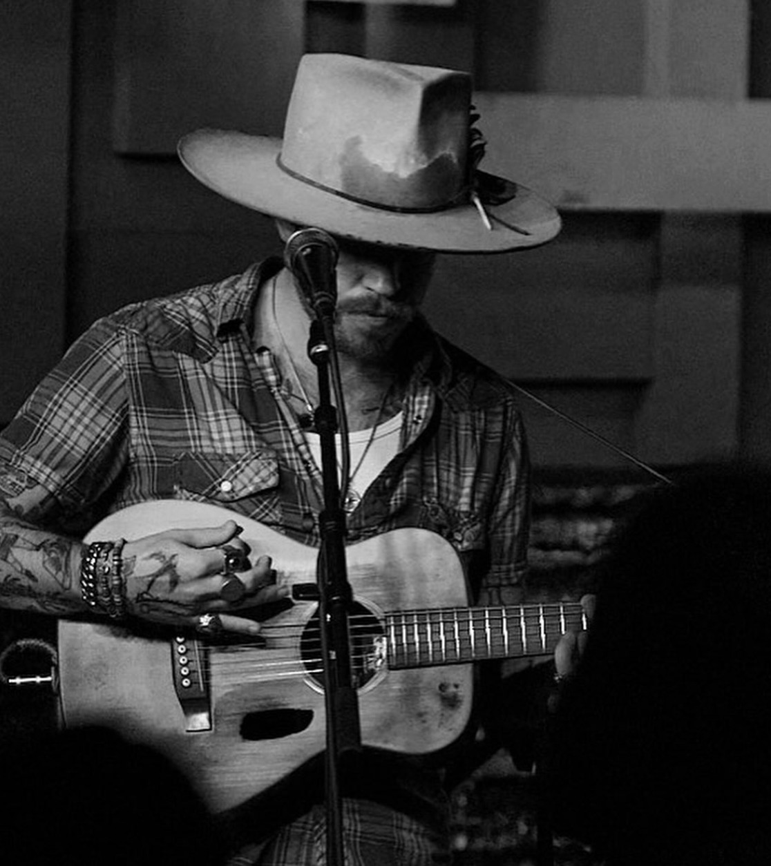Saturday, May 23: Jesse Fox live under the rafters at The Bar(n