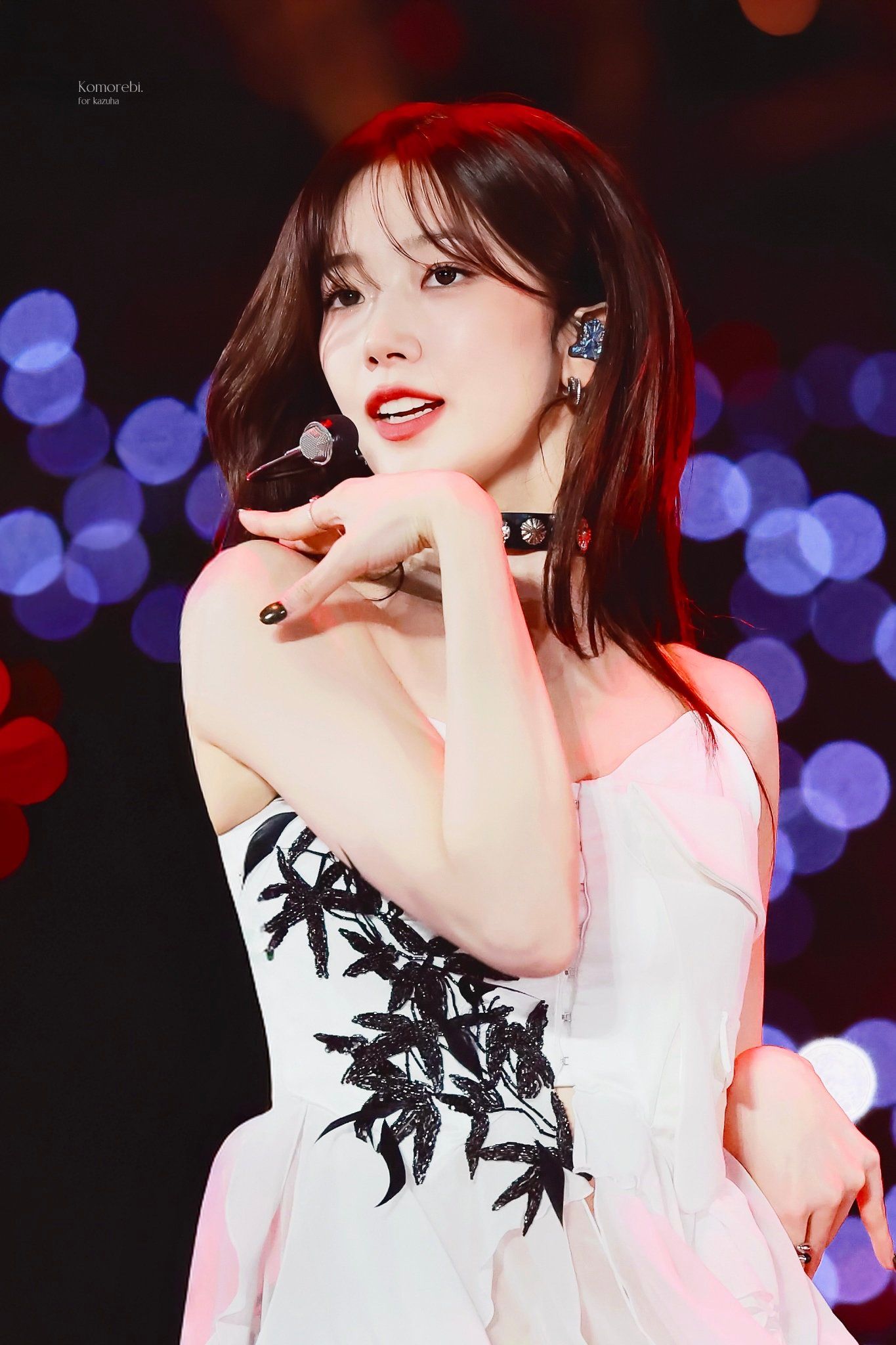 Kazuha on AAA 2025 stage