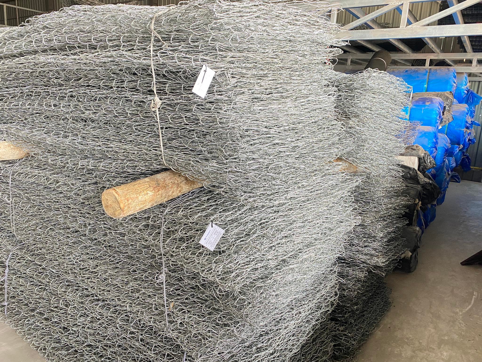 ບໍລິສັດ SL Geotech Co.,Ltd ຈຳໜ່າຍວັດສະດຸເຮັດກັນເຈື່ອນ | Vientiane
