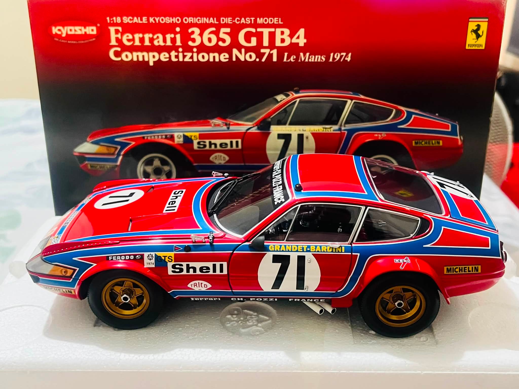 Ferrari 365 GTB4 Competizione Kyosho Scala 1:18