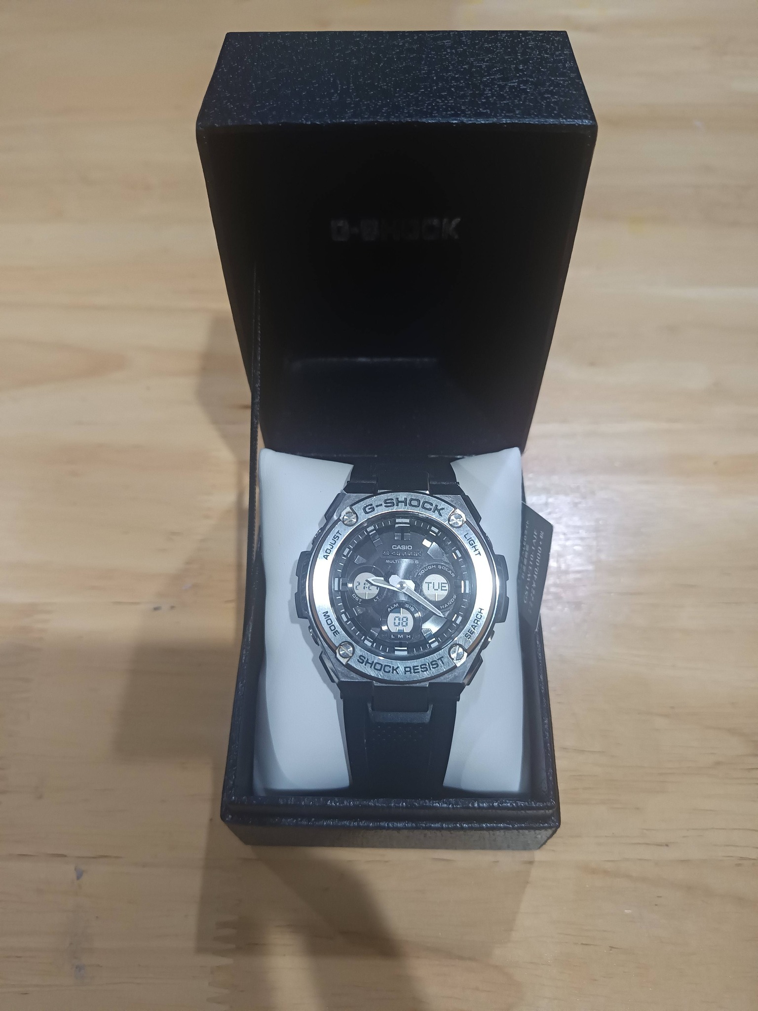 CASIO H-101 80s“CASIO Marlin”Blue Vint Oakley Vault Th | Facebook