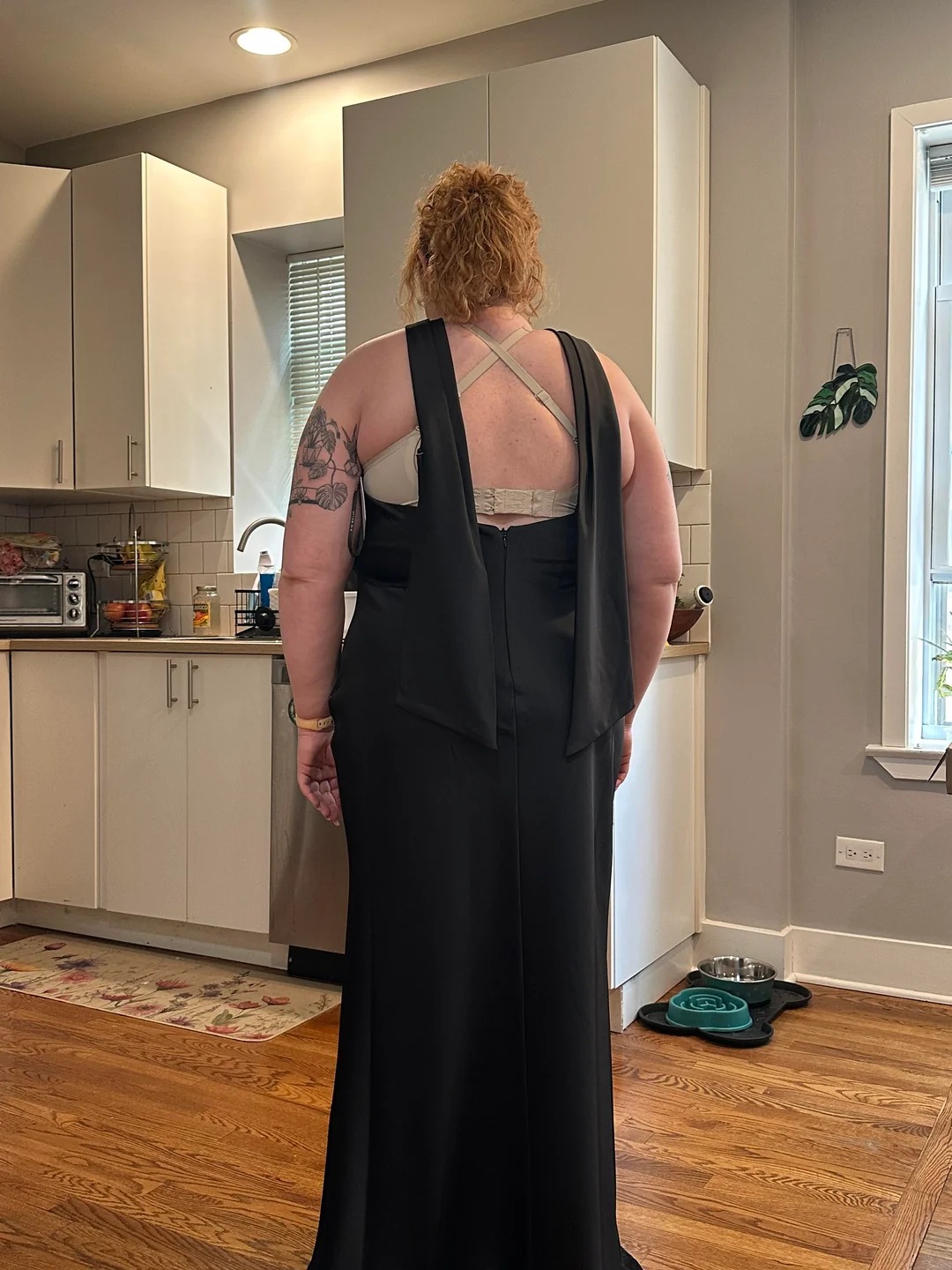 can you make a bridesmaid dress bigger where to alter to fit after gaining weight? how to make a dress bigger in the back