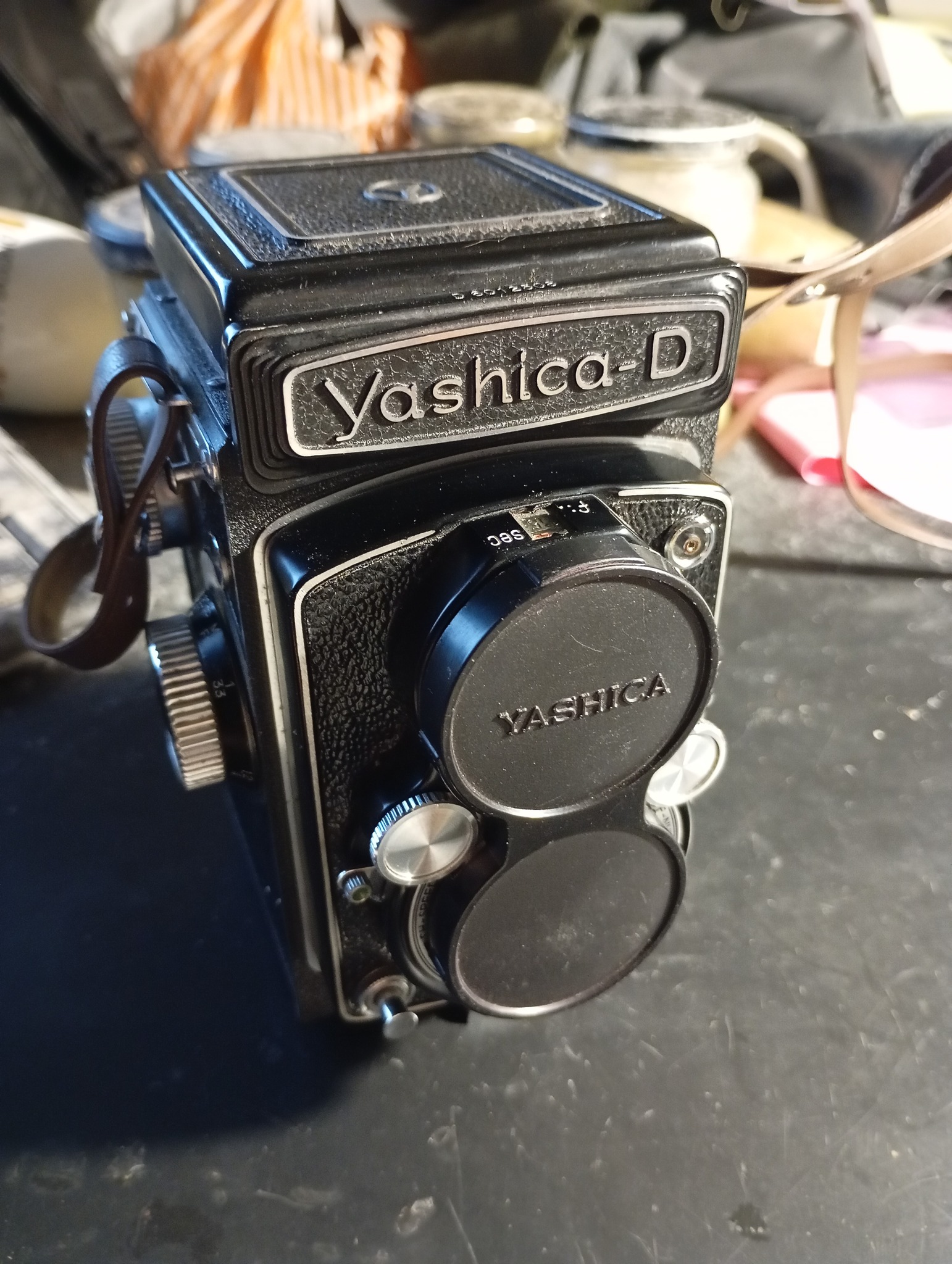 1966 Yashica D camera in very good condition