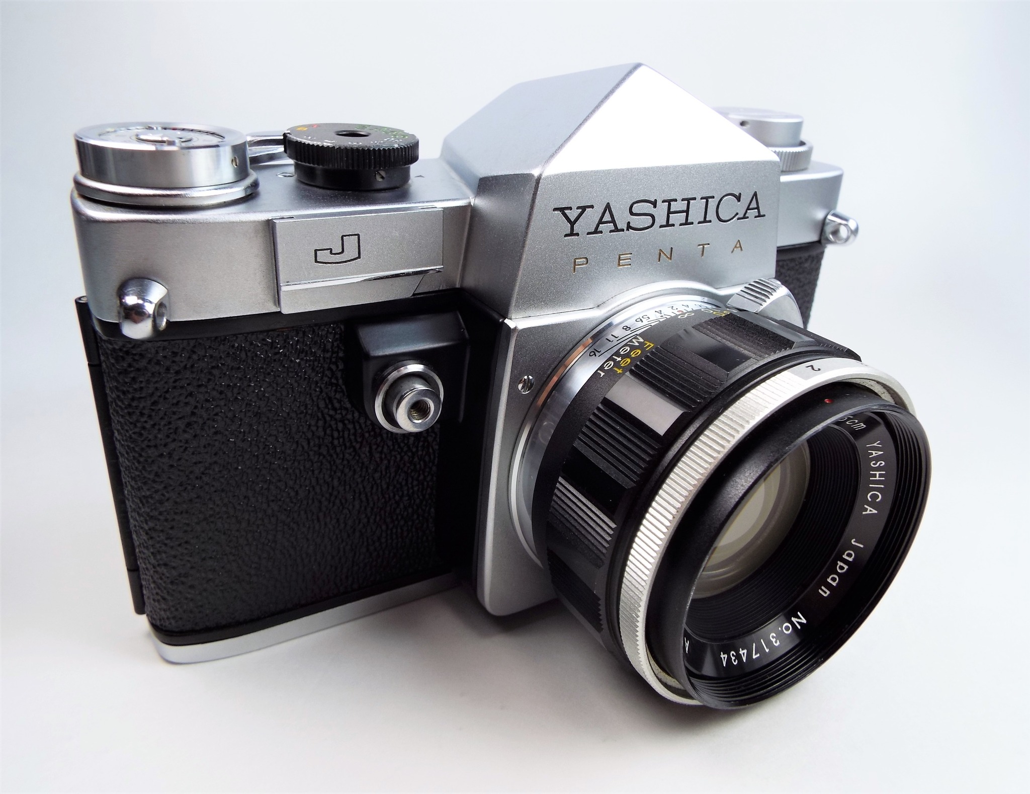 Yashica Penta J 35mm SLR camera