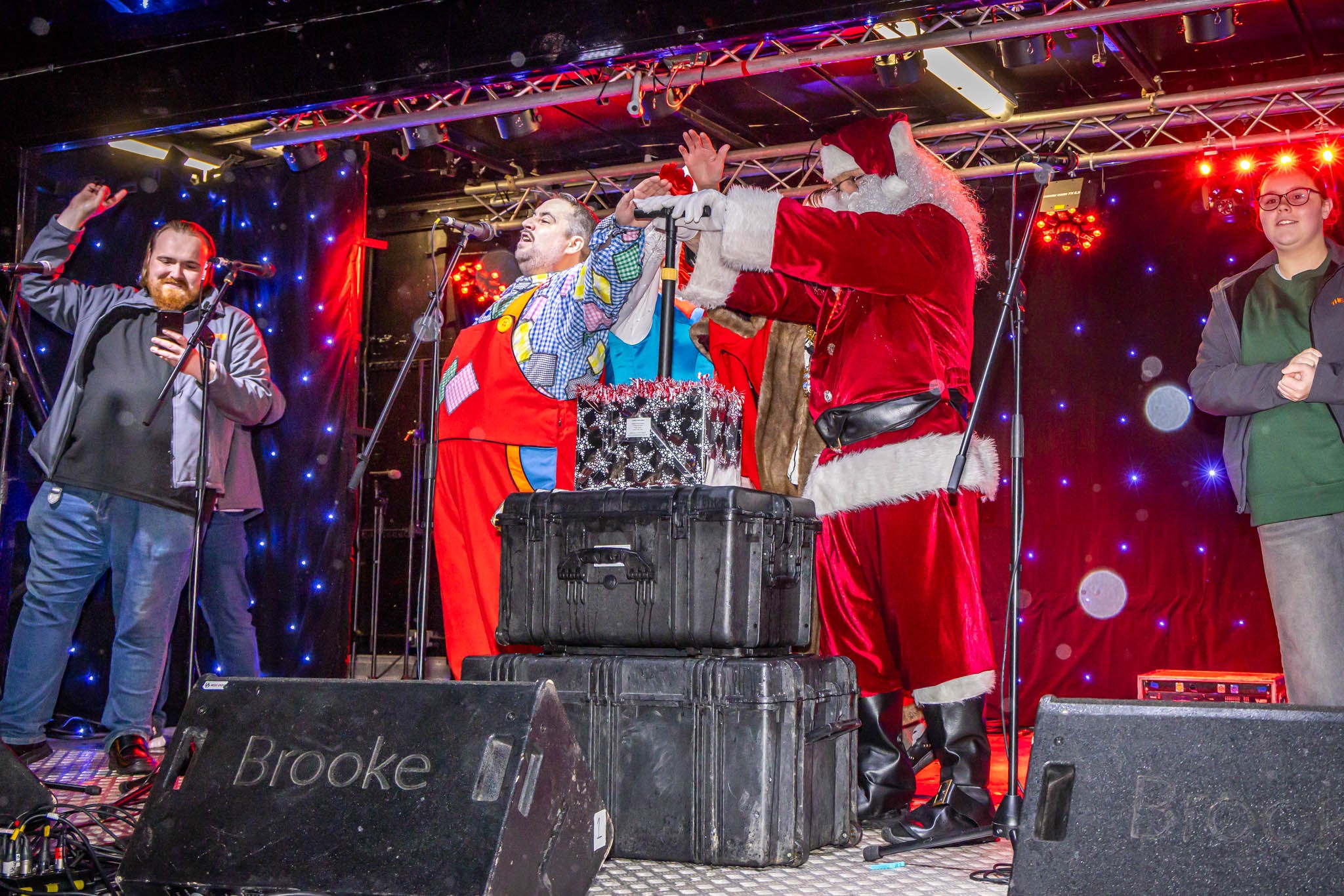 One Crewe - Christmas lights switch on 2025 🌲 Crewe is... | Facebook