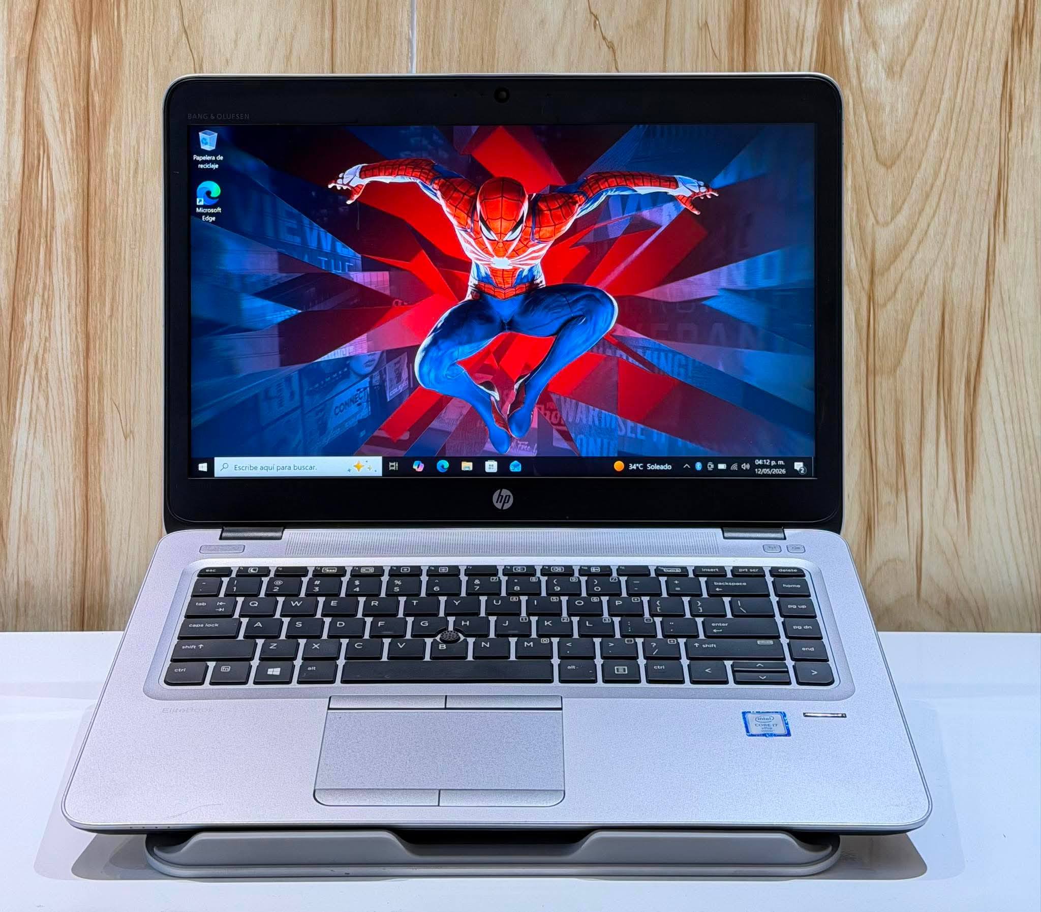 LLEGO LA ULTIMA GENERACION‼️‼️ LA HP250G10 A TAN SOLO 4100Bs