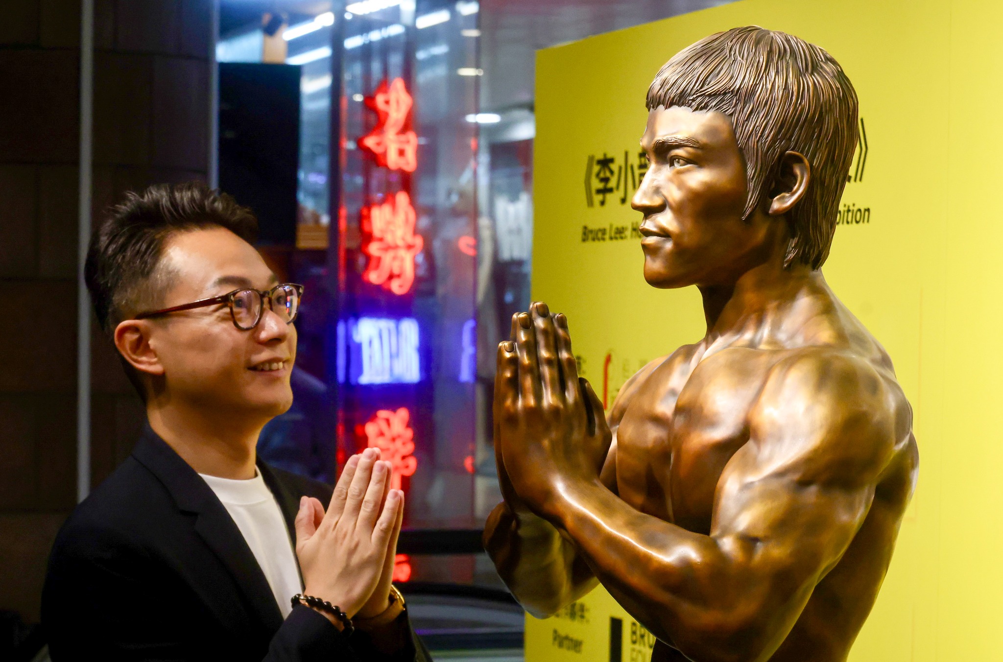 From SCMP HK: A life-size statue of the late kung fu legend Bruce