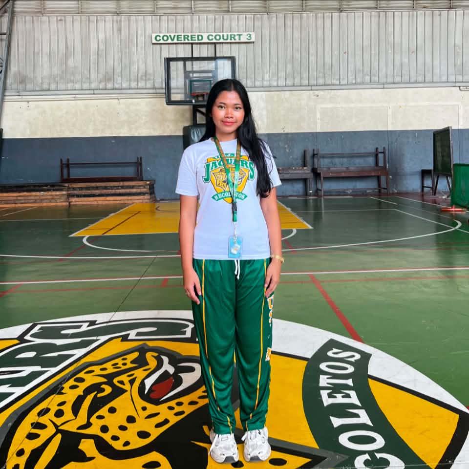 WEEK 5 1HR VOLLEYBALL WITH BLOCKMATES | Yel Francisco