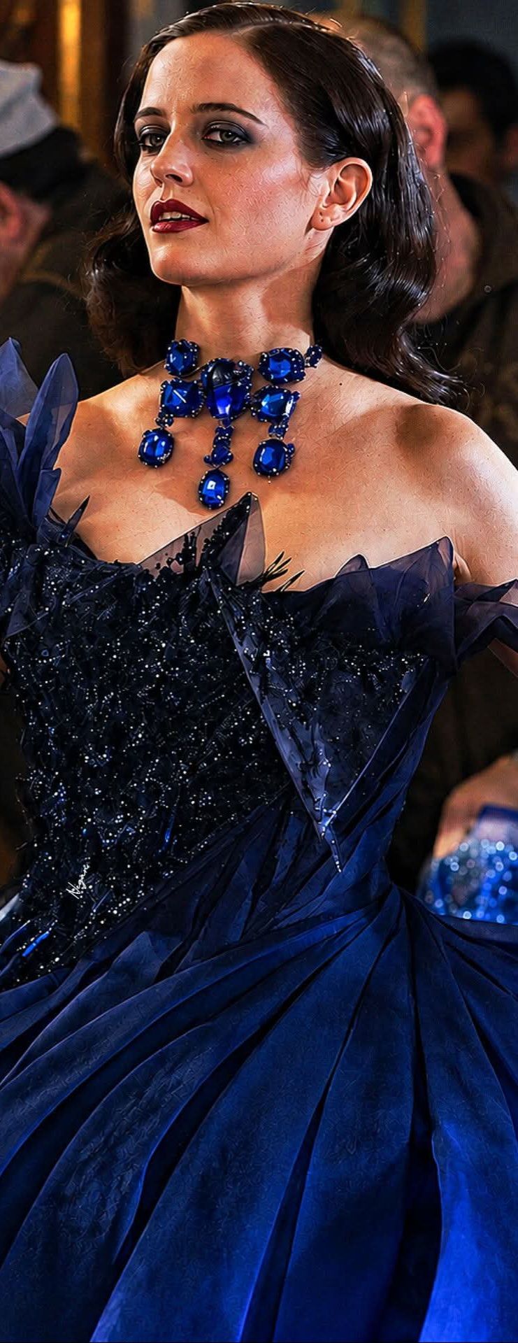eva green blue dress Green: InStyle Russia (September 2018) Silhouette_Ball Gowns