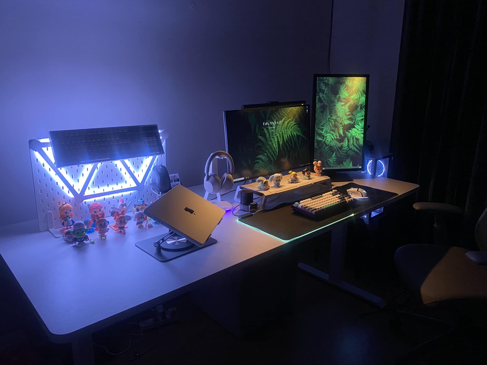 Workspace Setup Addicts | Is it clean or not, Should i increase any ...